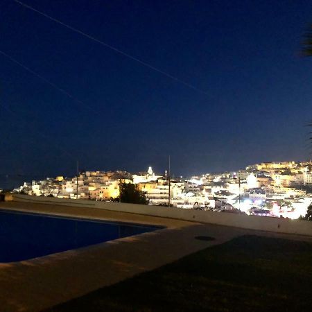 Апартаменты Oursea - Sea View With Pool - Fully Renewed 2022 Албуфейра Экстерьер фото