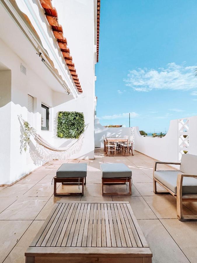 Апартаменты Oursea - Sea View With Pool - Fully Renewed 2022 Албуфейра Экстерьер фото